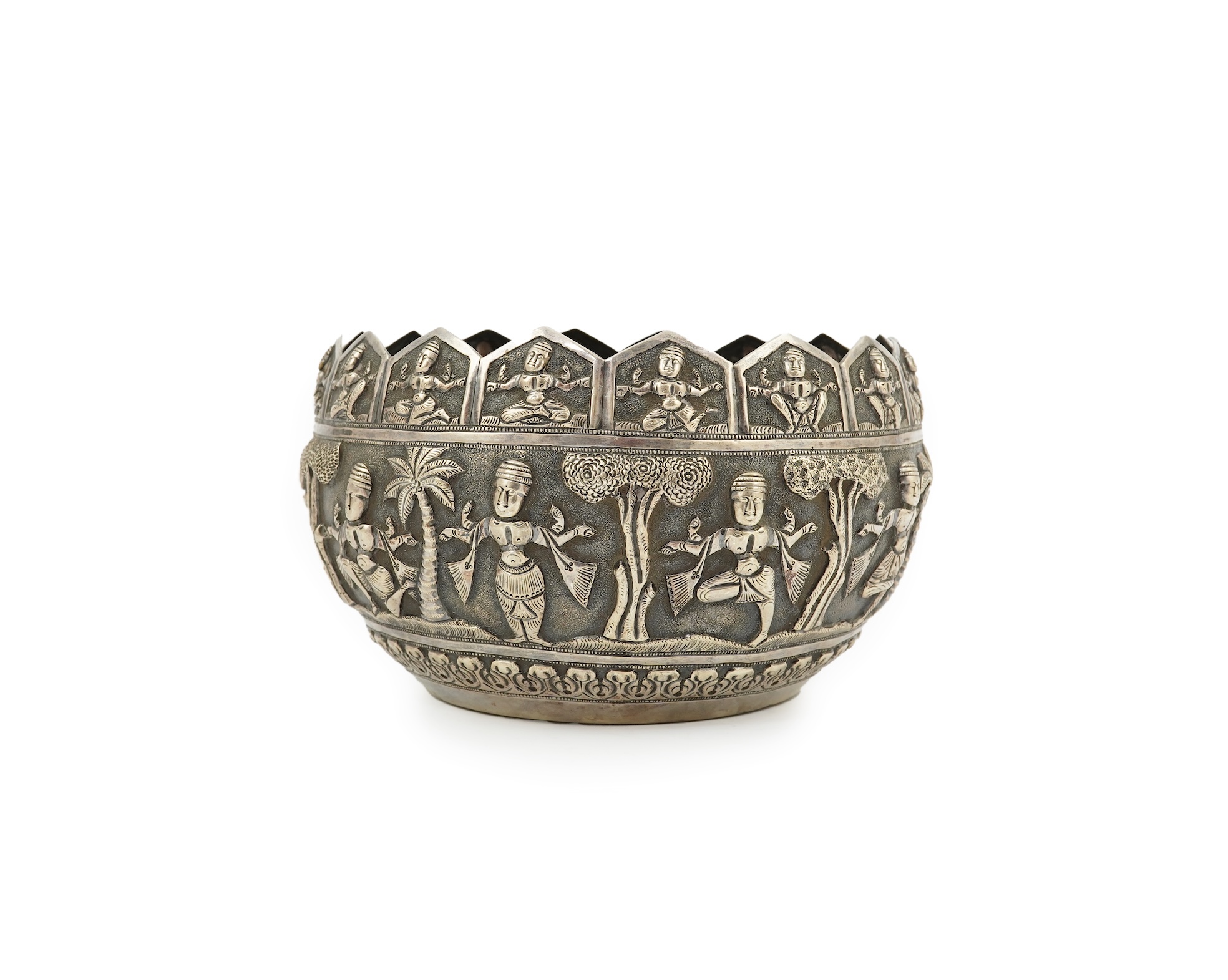 An early 20th century Burmese silver circular bowl